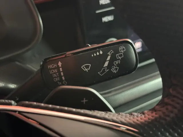 Škoda Scala 1.0 TSI Sport Business 2023 Benzine 29