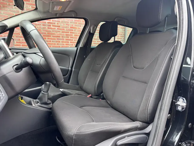 Renault Clio 0.9 TCe ECO Night&Day 2015 Benzine 12