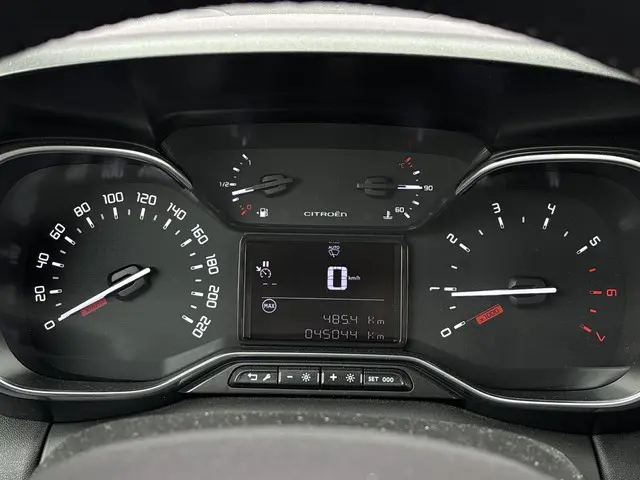 Citroën C3 Aircross 1.2 PureTech S&S Feel 2018 Benzine 10