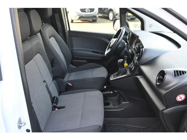 Mercedes-Benz Citan 110 CDI L1 Pro 2022 Diesel 8