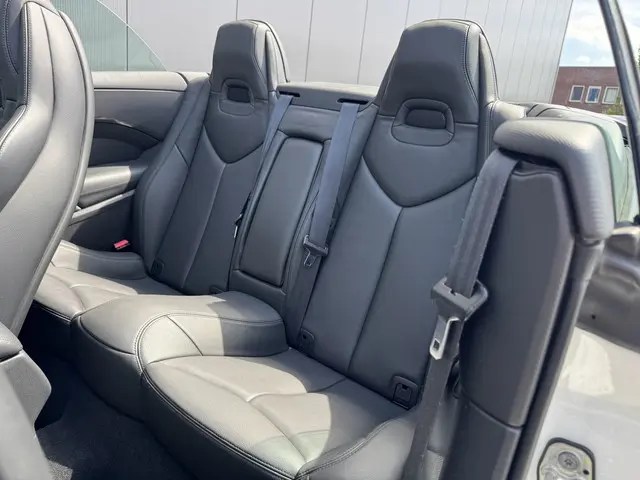 Peugeot 308 CC 1.6 THP Roland Garros 2014 Benzine 5