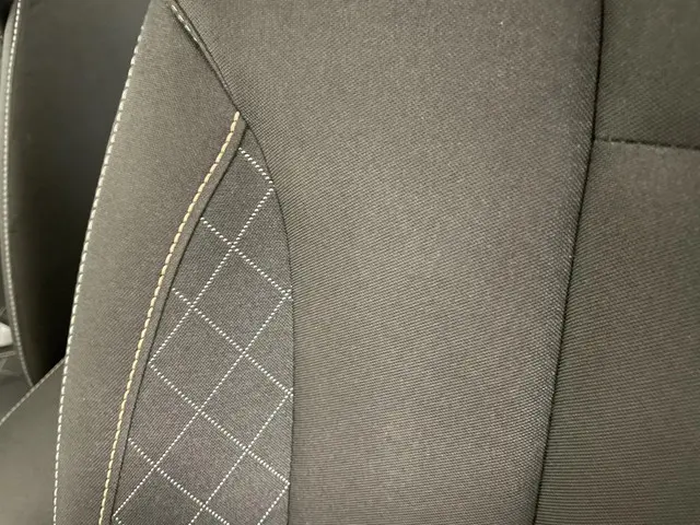 Škoda Kamiq 1.0 TSI 110 pk Ambition 2021 Benzine 26