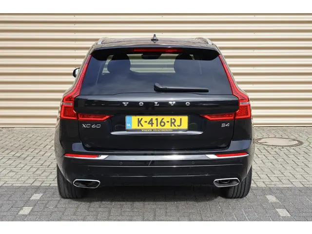 Volvo XC60 B4 Inscription 2021 Benzine 6