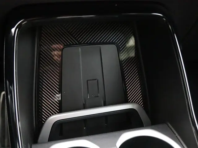 BMW iX2 eDrive20 2024 Elektrisch 27