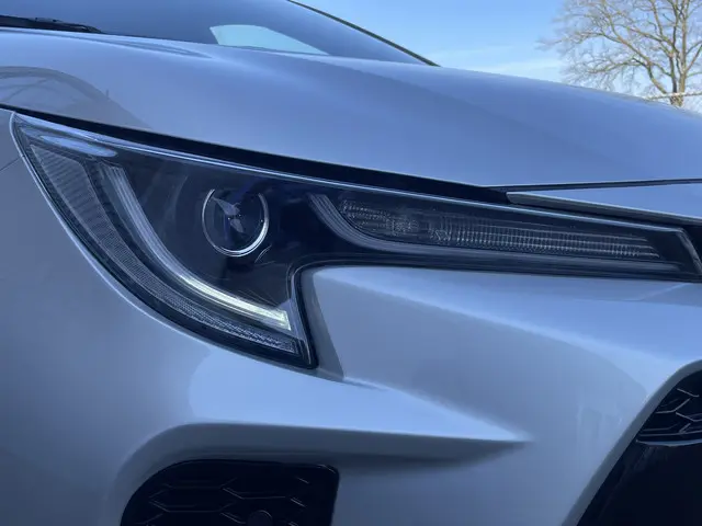 Suzuki Swace 1.8 Hybrid Style 2021 Hybride Benzine 5