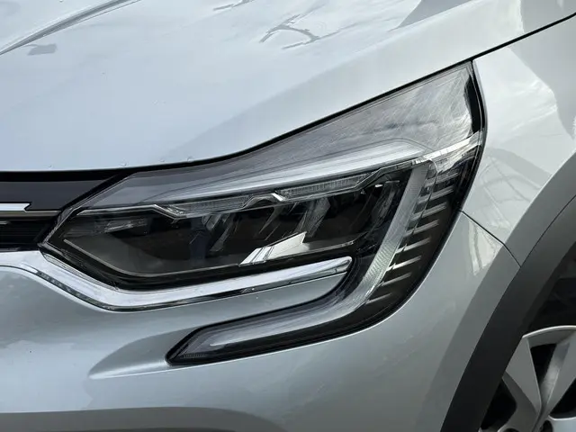 Renault Captur 1.3 TCe 155 Intens 2020 Benzine 25