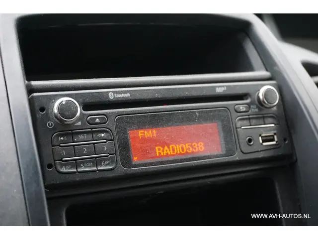 Opel Vivaro 2.0 CDTI L1H1 DC EcoFLEX 2014 Diesel 14