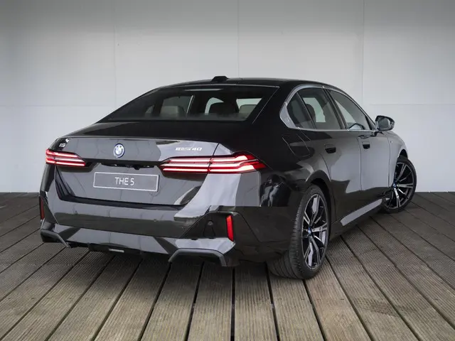 BMW i5 eDrive40 2025 Elektrisch 2