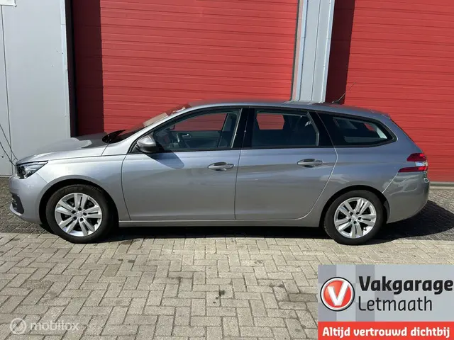 Peugeot 308 2