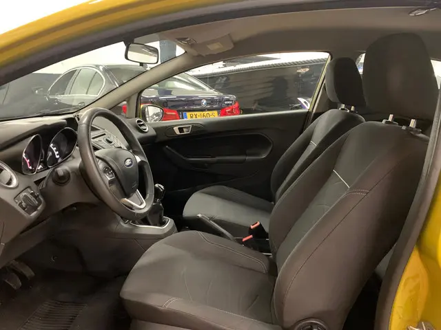 Ford Fiesta 1.0 Style|77000KM|Airco| 2014 Benzine 8
