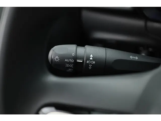 Citroën C3 1.2 PureTech C-Series 2022 Benzine 9