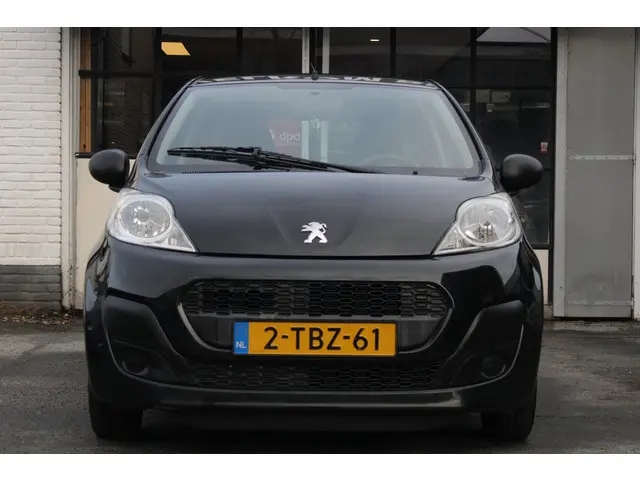 Peugeot 107 1.0 Access Accent 5 Drs | Airco 2013 Benzine 2