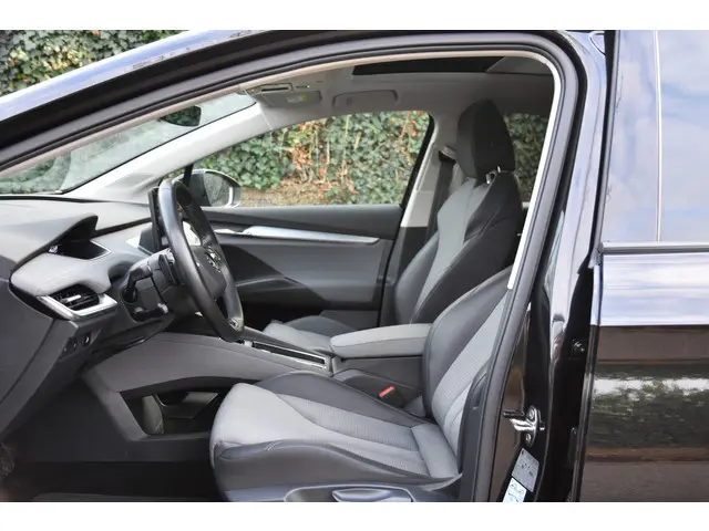 Škoda Enyaq iV 60 2022 Elektrisch 7