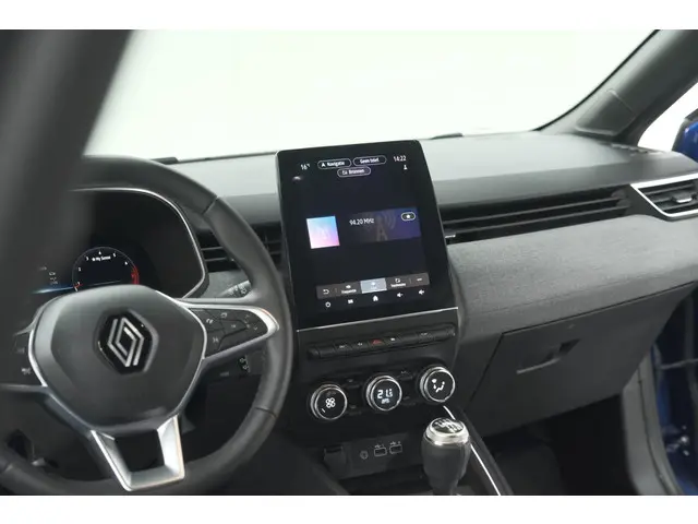 Renault Clio TCe 90 GPF Techno 2024 Benzine 54