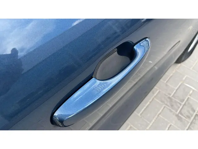 Ford Kuga 2.5 PHEV Titanium 2024 Hybride Benzine 6