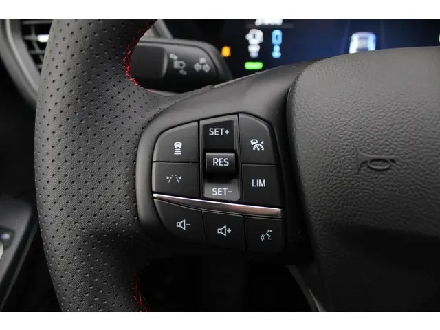 Ford Kuga 2.5 PHEV ST-Line X 2025 Hybride Benzine 18