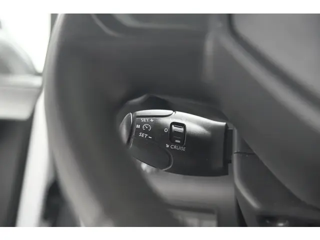 Peugeot Partner 1.5 BlueHDi 100 S&S L1 2023 Diesel 22