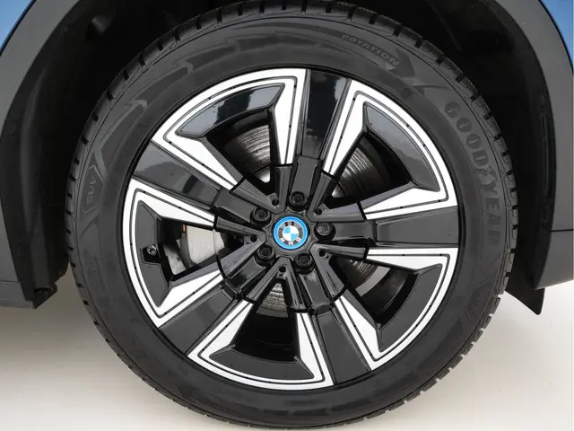 BMW iX3 Executive 80 kWh [ 3-Fase ] 2021 Elektrisch 33