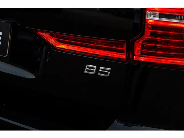 Volvo XC60 2.0 B5 Momentum Exclusive 2021 Benzine 35