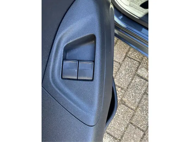 Toyota Aygo 1.0 VVT-i x-play 2020 Benzine 26