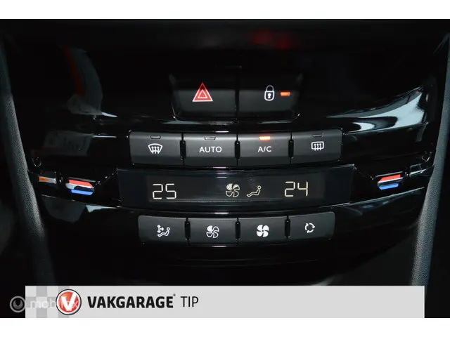 Peugeot 2008 1.2 GT-line 2018 Benzine 14