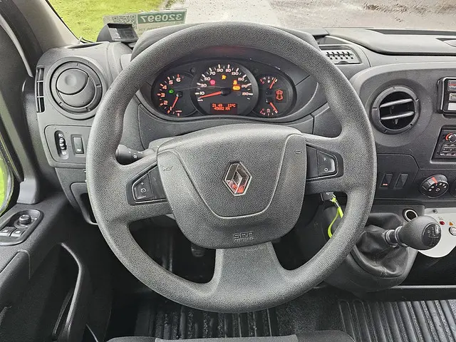 Renault Master T35 2020 Diesel 13