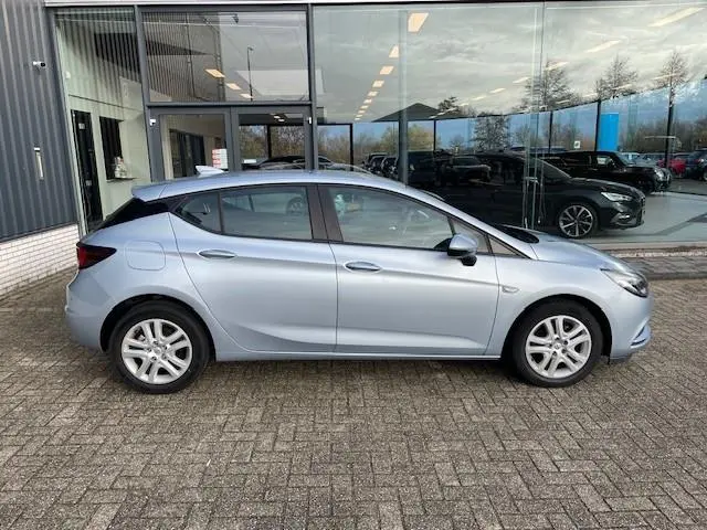 Opel Astra 1.0 Online Edition 2017 Benzine 4