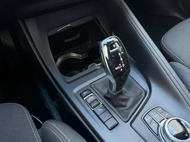 BMW X1 SDrive20i Executive, 1ste eigenaar 2017 Benzine 23