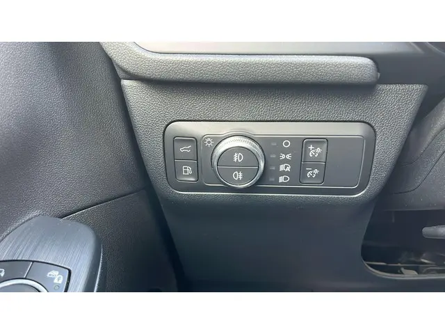 Ford Kuga 2.5 PHEV ST-Line X 2021 Hybride Benzine 22