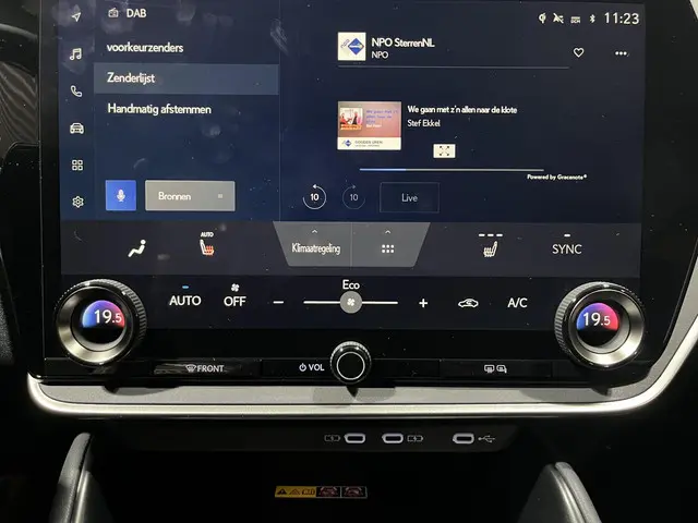 Lexus RZ 450e Comfort Line 71 kWh 2025 Elektrisch 19