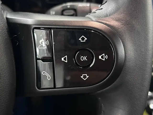 MINI Electric Mini Essential 33 kWh 2023 Elektrisch 20