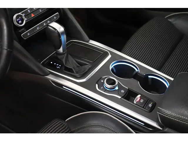 Renault Talisman 1.3 TCe Business Intens 2022 Benzine 24