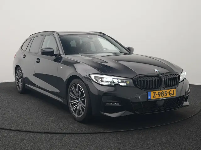 BMW 3 Serie Touring 320i M Sport 184pk 2021 Benzine 22