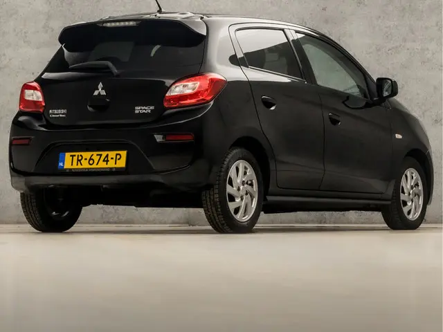 Mitsubishi Space Star 1.0 Intense Sport 2018 Benzine 5