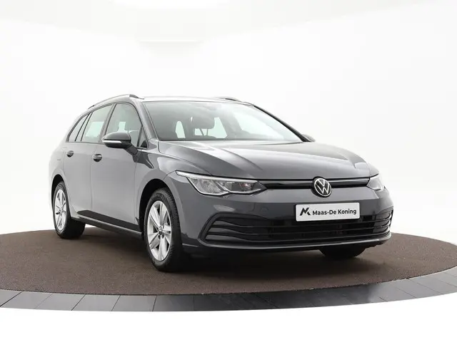 Volkswagen Golf Variant 1.0 Tsi 110pk Life 2023 Benzine 18
