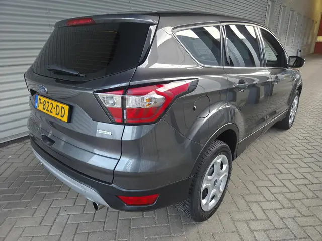 Ford Kuga 1.5 Trend 2017 Benzine 8