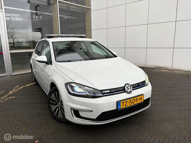 Volkswagen e-Golf Met zwaailicht 2018 Elektrisch 5