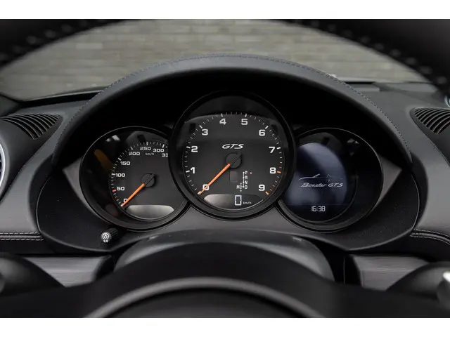 Porsche 718 Boxster GTS 4.0 | 6.300 km 2022 Benzine 12