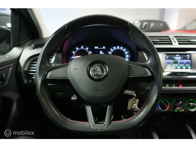 Škoda Fabia Combi 1.2 TSI Monte Carlo 2016 Benzine 24