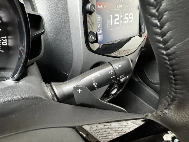 Toyota Aygo 1.0 VVT-i x-play automaat 2021 Benzine 29