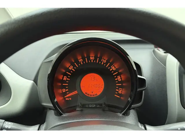 Citroën C1 1.0 e-VTi Feel 2014 Benzine 13