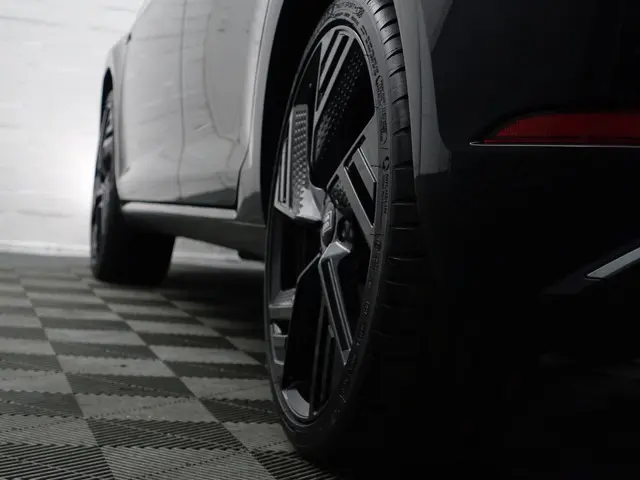 Volkswagen e-Golf Highline Aut- 2019 Elektrisch 28