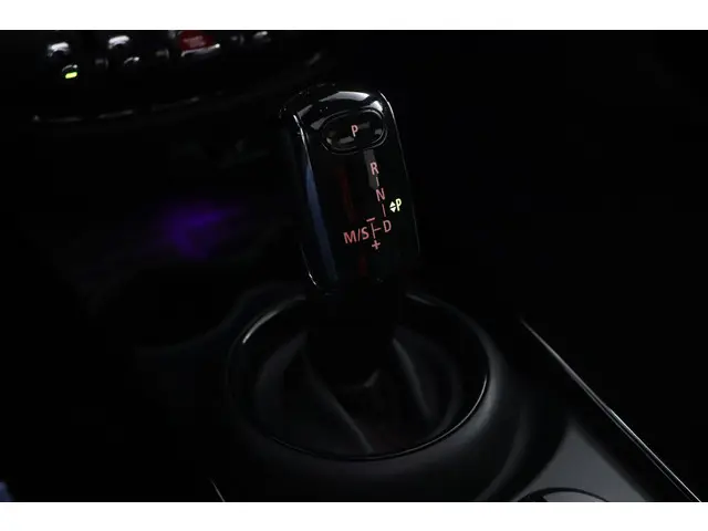 MINI Clubman Mini 2.0 JCW ALL4 Chili 2020 Benzine 21