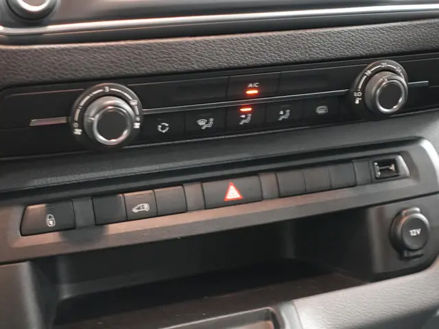 Opel Vivaro-e L3H1 Edition 75 kWh 2022 Elektrisch 28