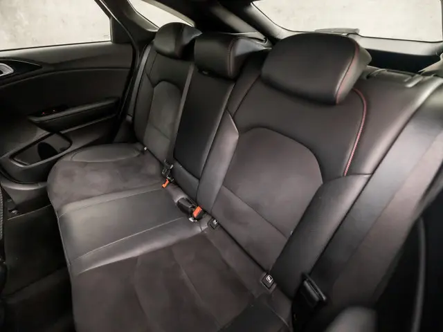 Kia ProCeed 1.6 T-GDi GT 2022 Benzine 17