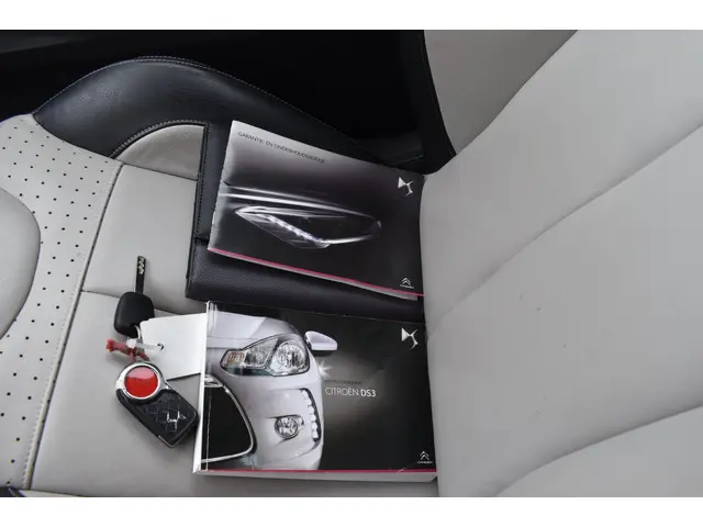 Citroën DS3 1.2 VTi So Chic 2013 Benzine 13