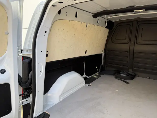 Mercedes-Benz eCitan 112 51kWh 2024 Elektrisch 13