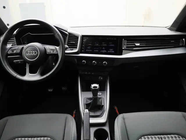 Audi A1 Sportback 25 TFSI/95PK epic 2021 Benzine 4