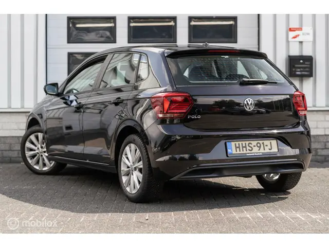 Volkswagen Polo 1.0 MPI Comfortline Business 2018 Benzine 4