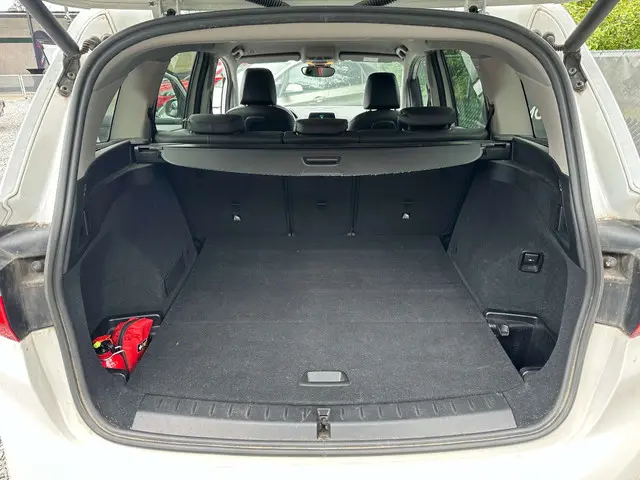 BMW 2 Serie 218 | AUT | LEDER | NAVI | AIRCO 2021 Diesel 12